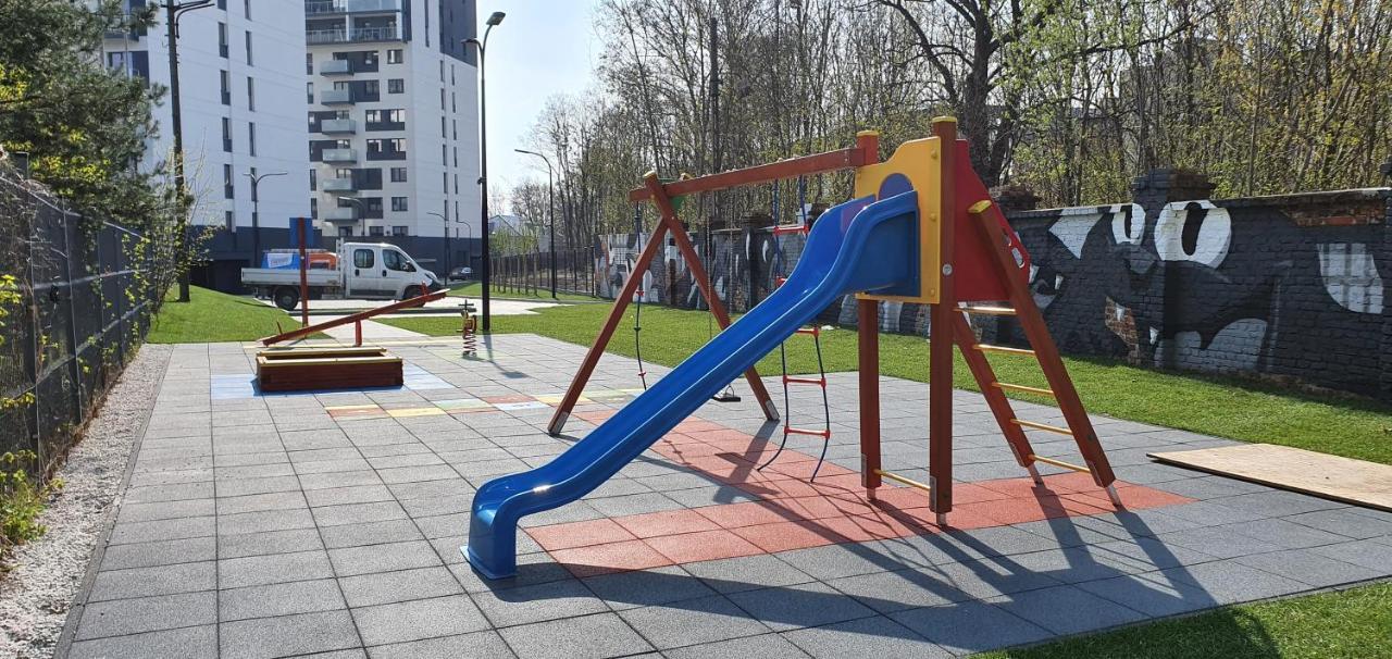 Apple - Mickiewicza Prywatne Miejsce Parkingowe Apartment Lodz (Lodz)